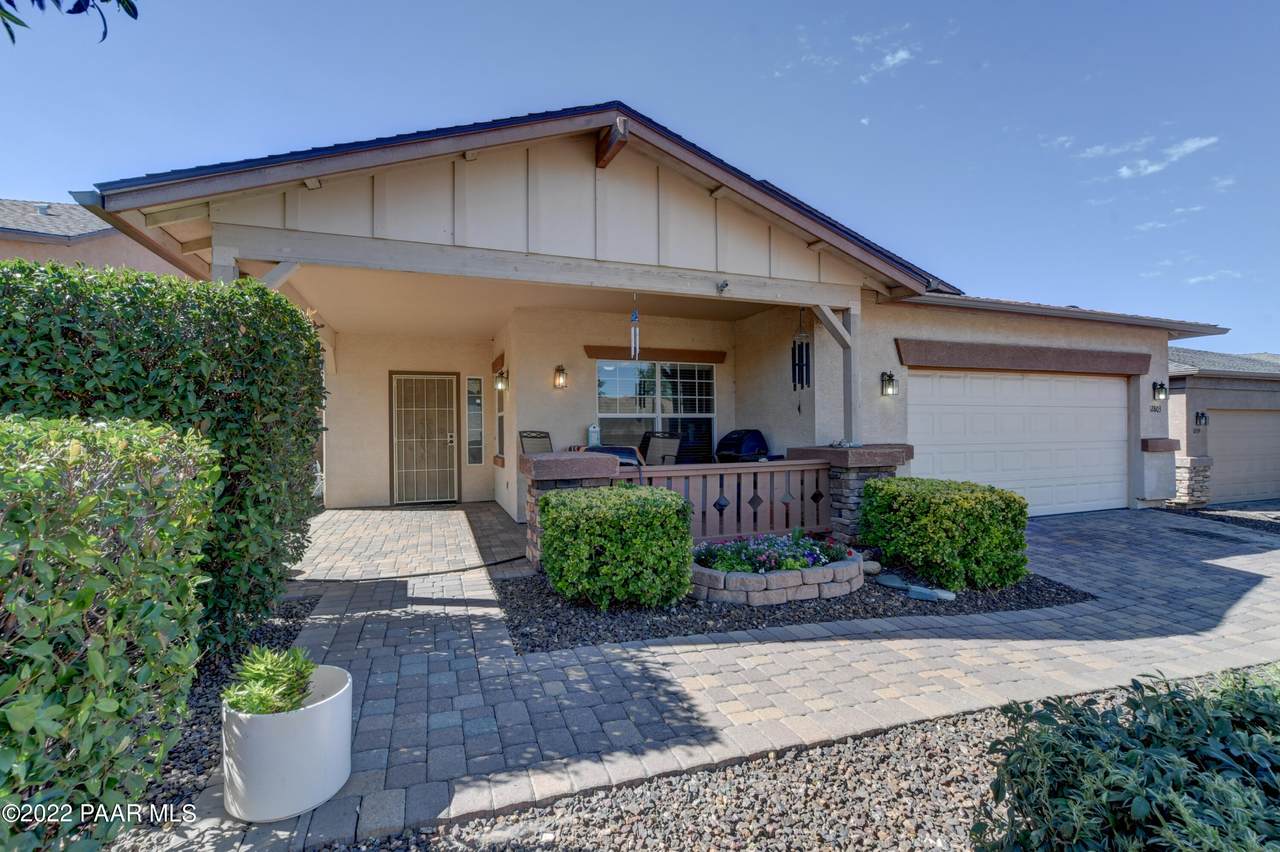 12803 Delgado Street - Photo 1