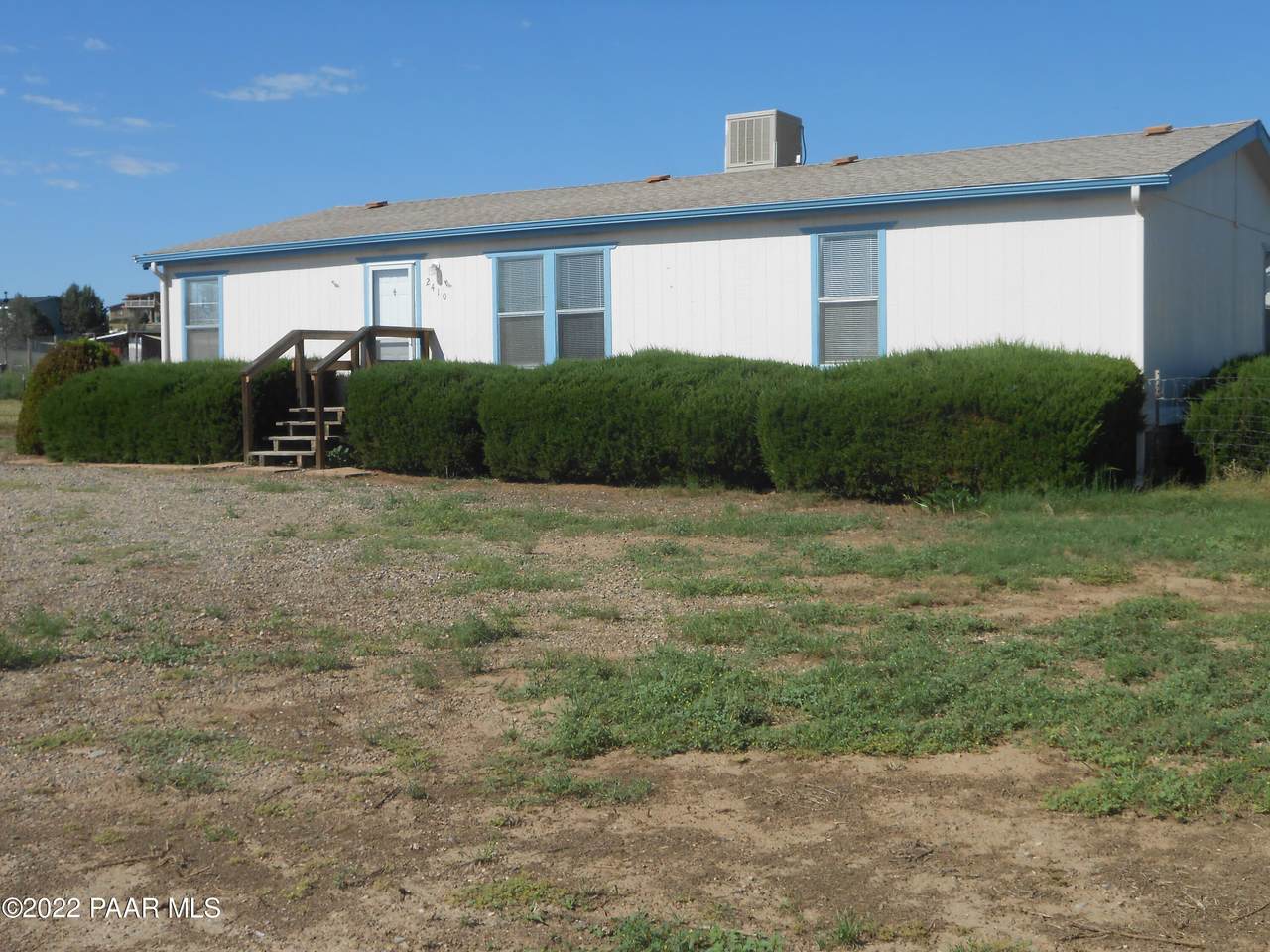 2410 Sioux Drive - Photo 1