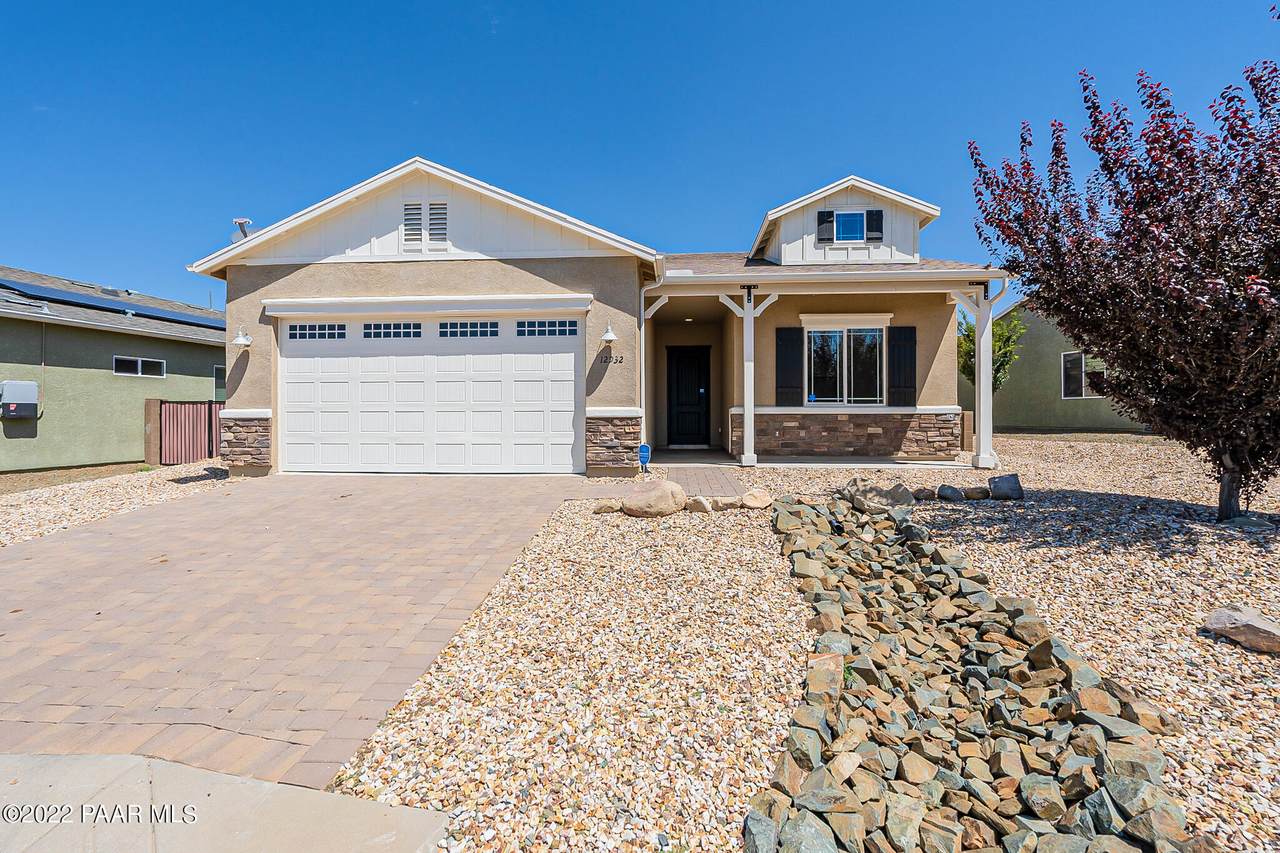12932 Vega Street - Photo 1