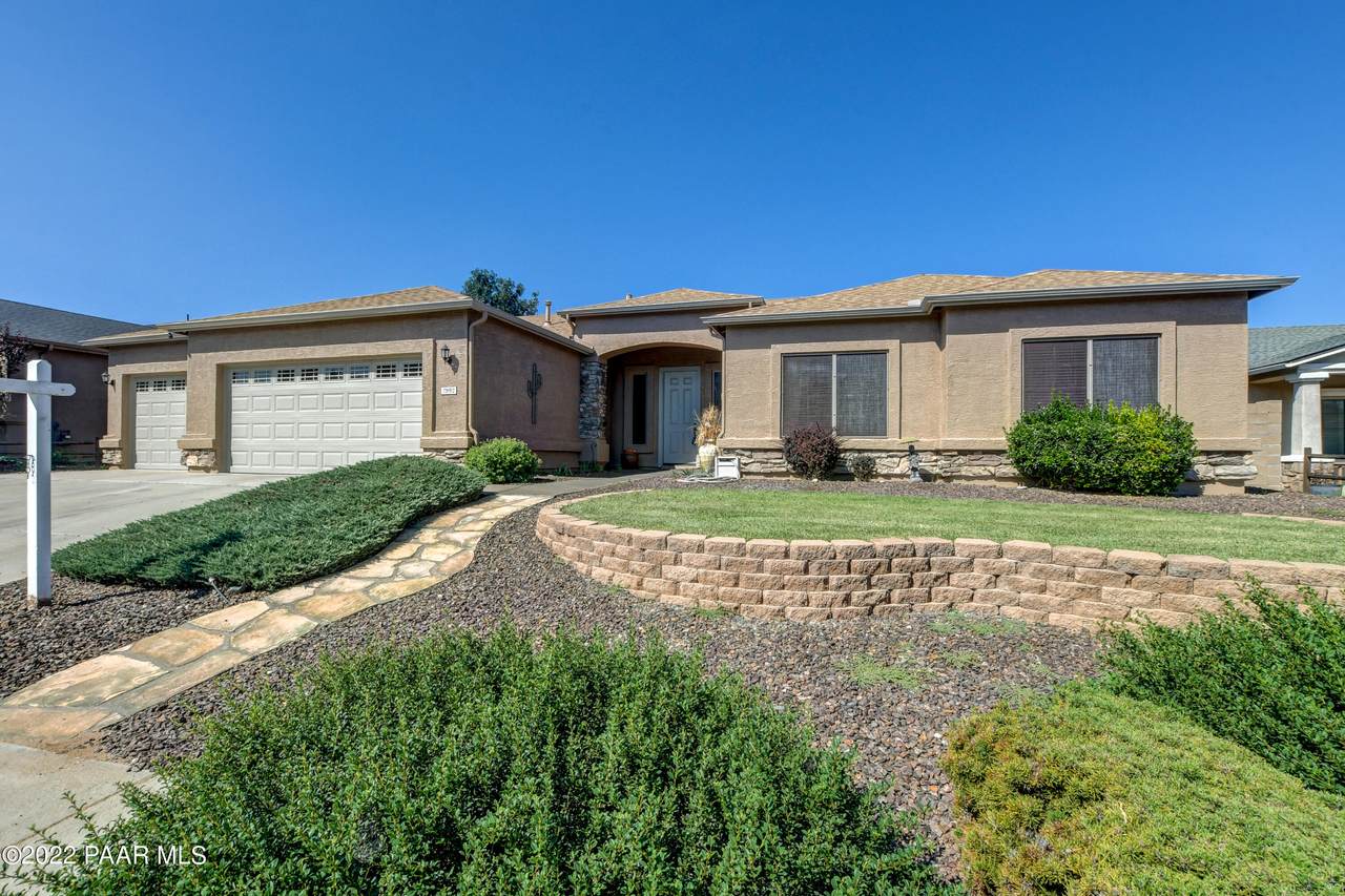 7992 Sunset Ridge - Photo 1