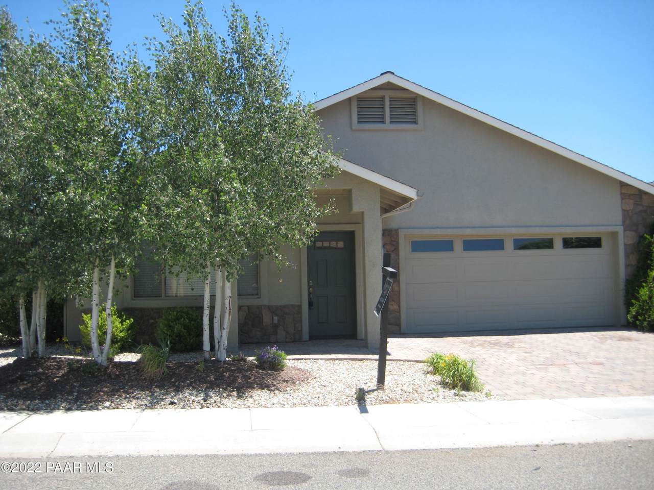 481 La Paz Street - Photo 1