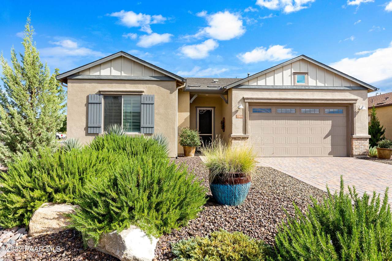 7808 Talking Iron Lane - Photo 1