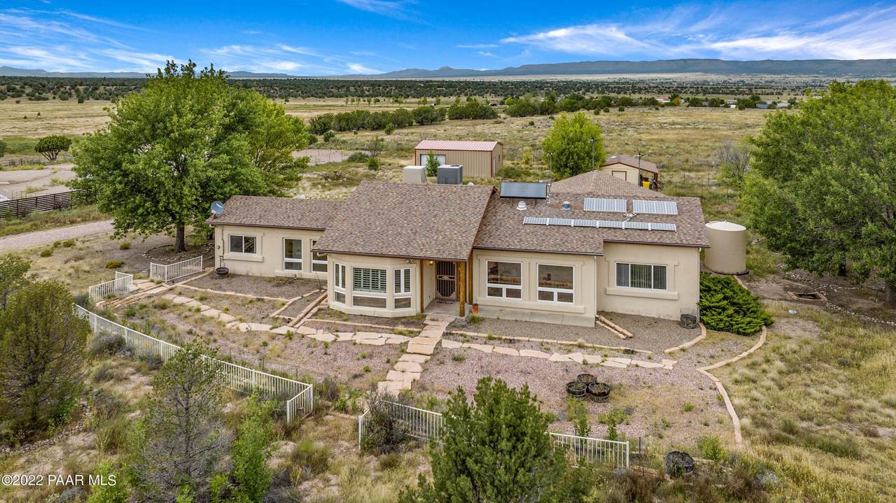 1800 Shadow Ridge Road - Photo 1