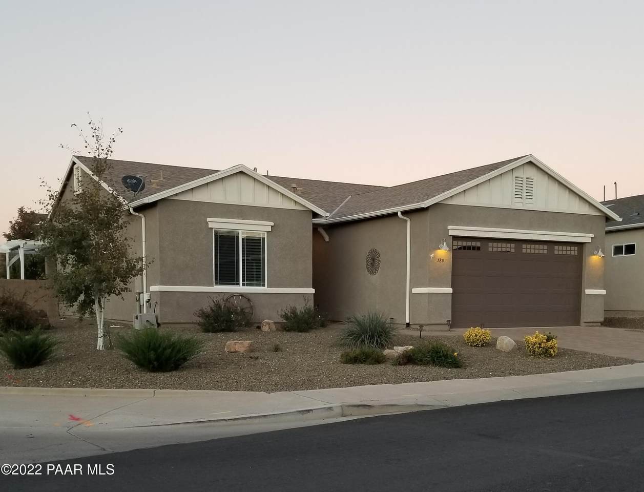 789 Soto Street - Photo 1