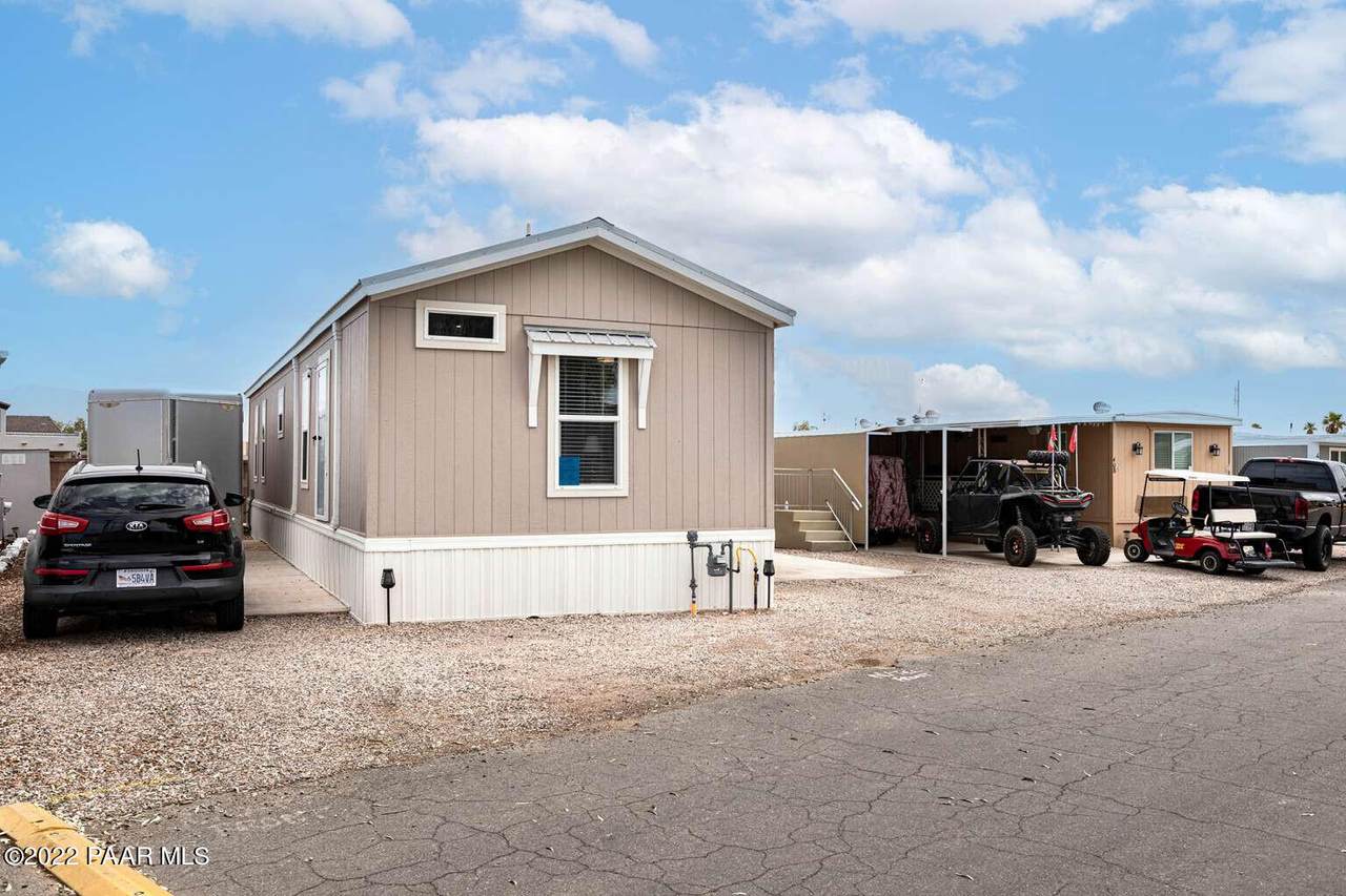 1305 Adams - Photo 1