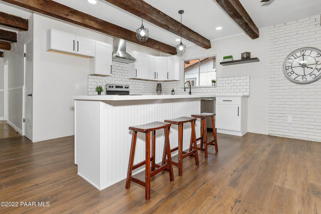 23117 Mountainaire Drive - Photo 1
