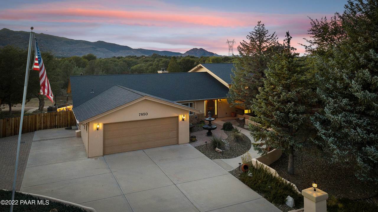 7850 Fairoaks Drive - Photo 1