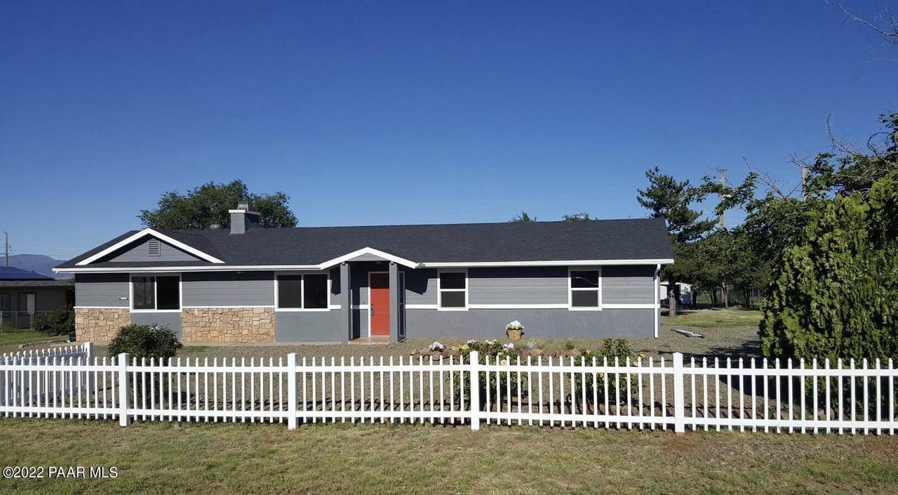 2821 Meadowlark Drive - Photo 1