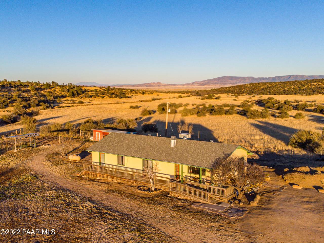 1060 Kelly Drive - Photo 1