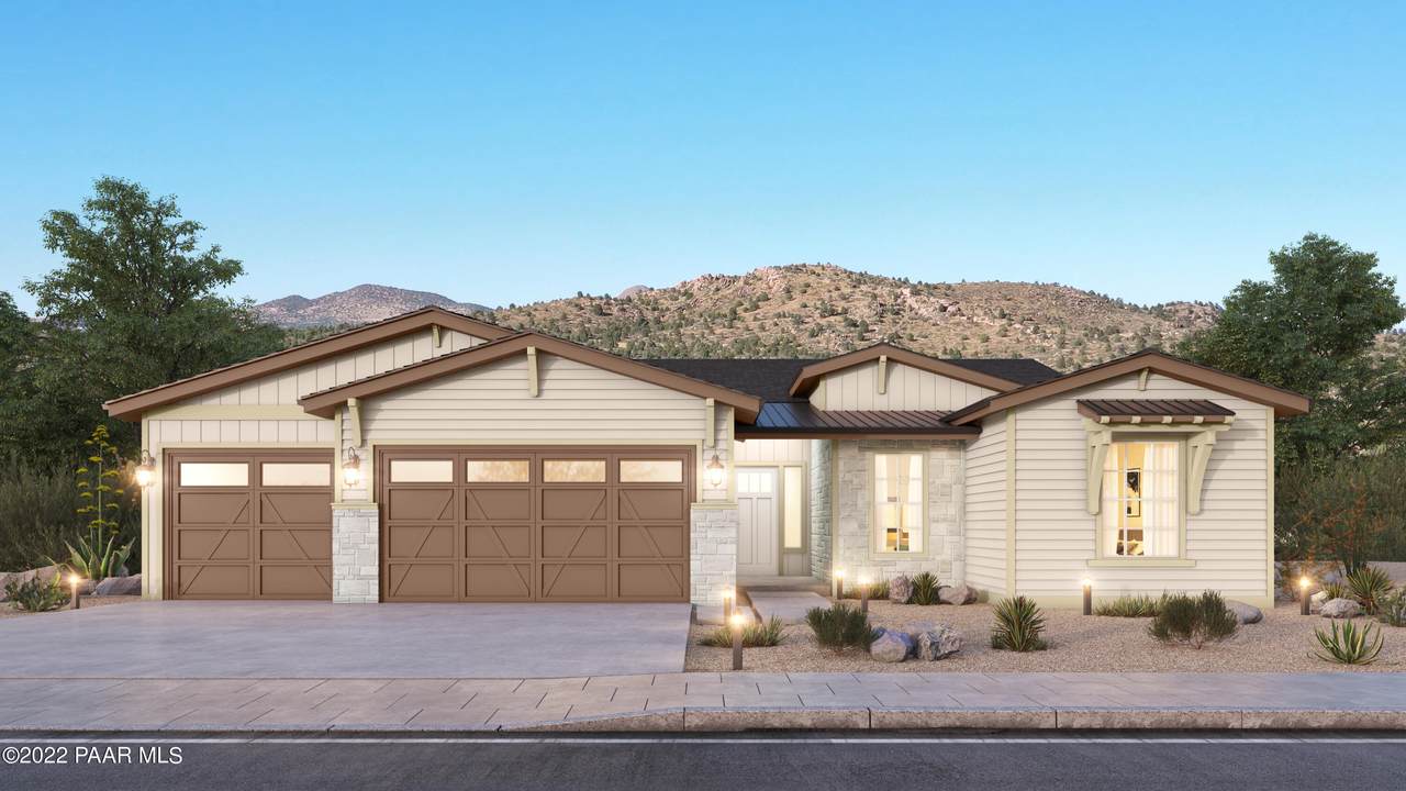 1130 Lakeview Drive - Photo 1