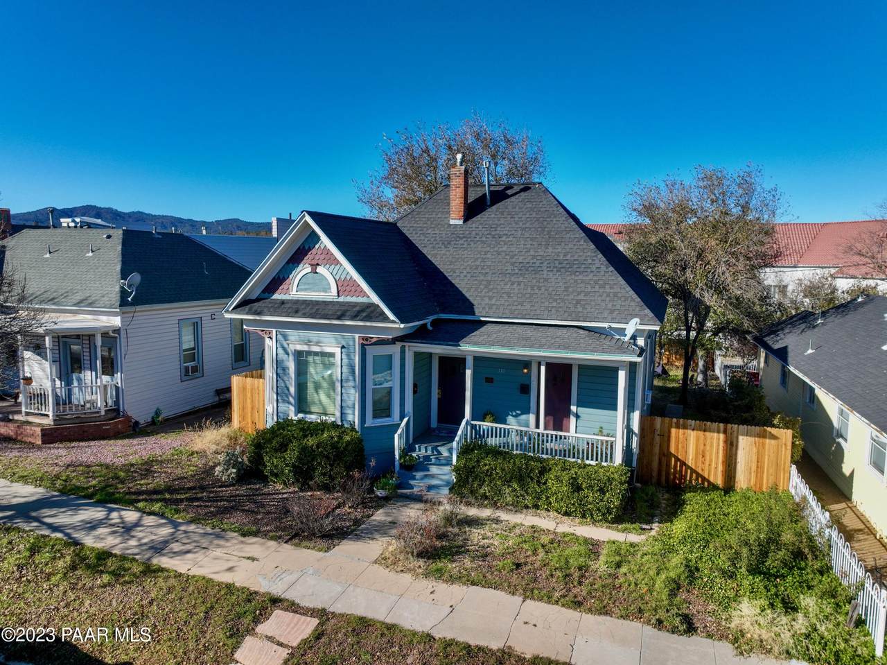 310 Alarcon Street - Photo 1