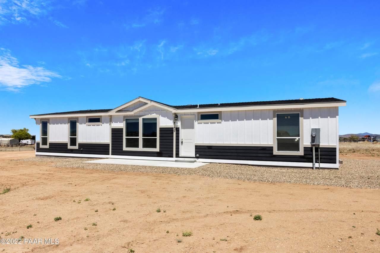 7170 Moonlit Drive - Photo 1
