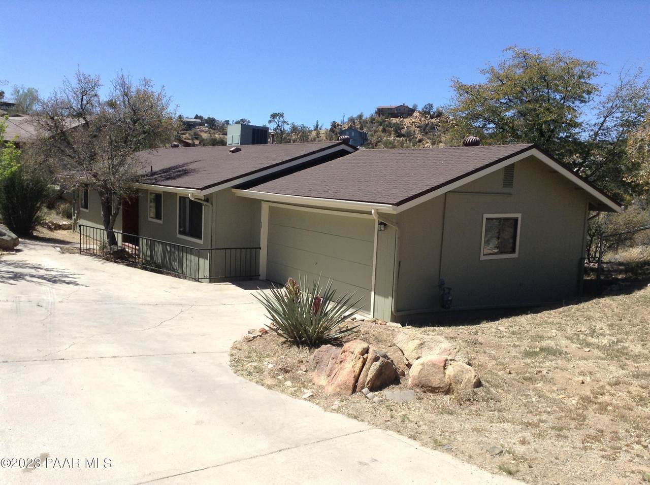 936 Atterbury Drive - Photo 1