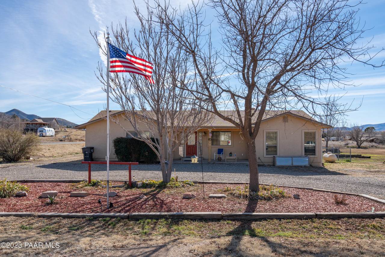 13725 Antelope Way - Photo 1