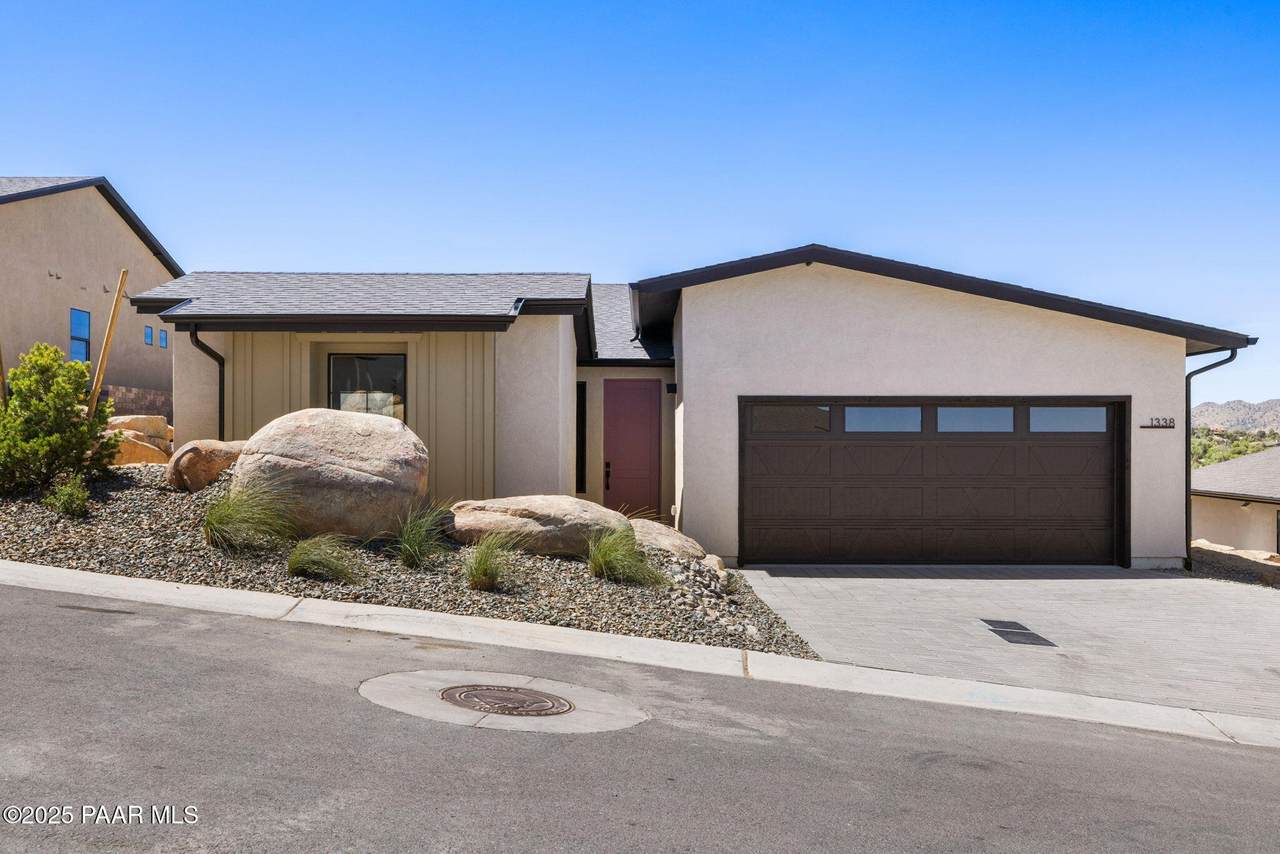 1338 Rockwood Drive - Photo 1