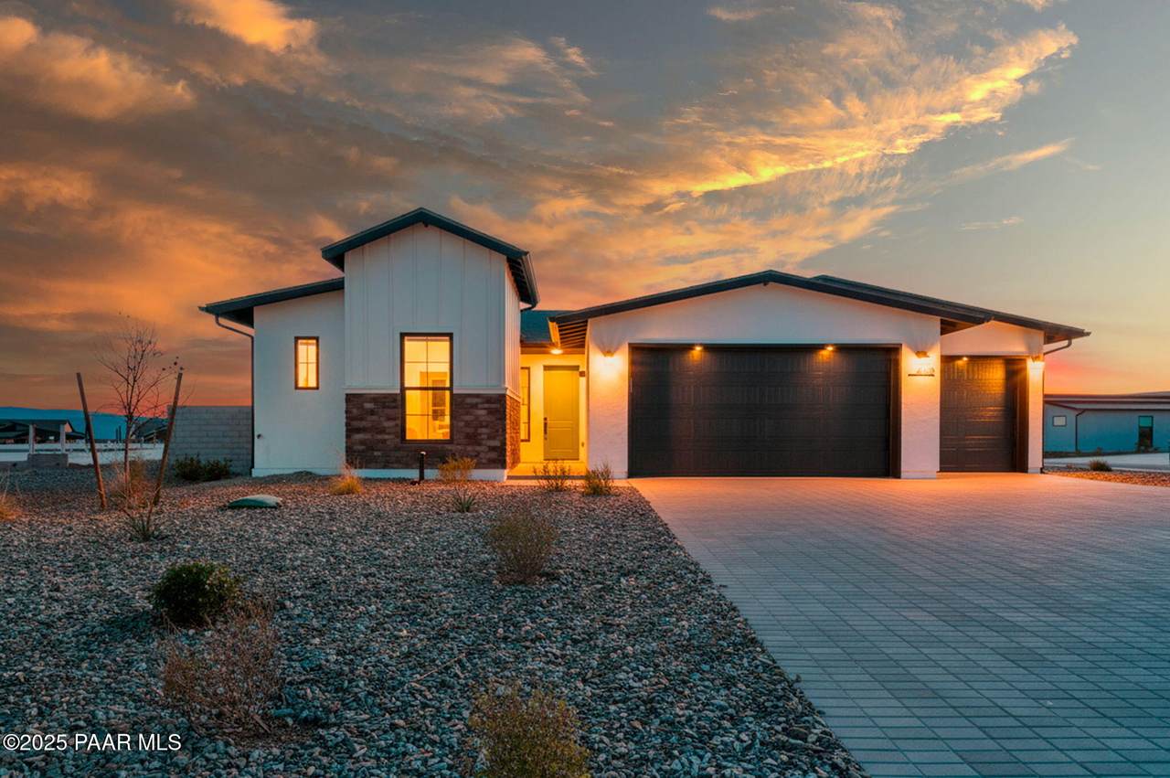 4909 Conrad Place - Photo 1