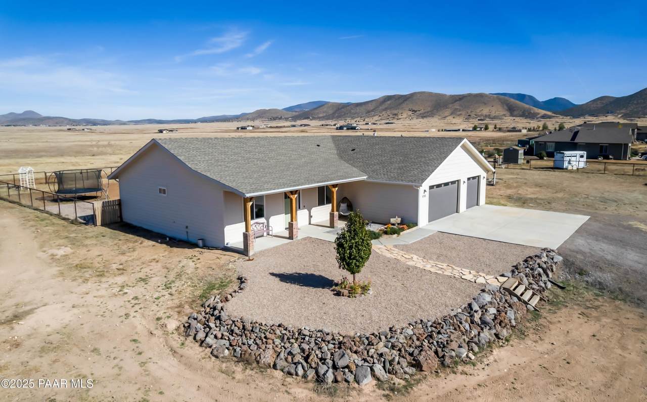 9782 Silverado Court - Photo 1