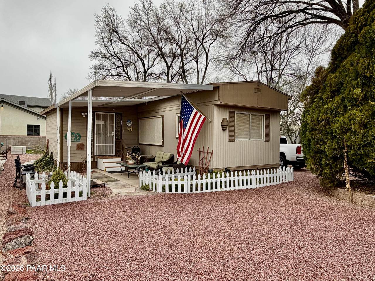 837 Division Street - Photo 1