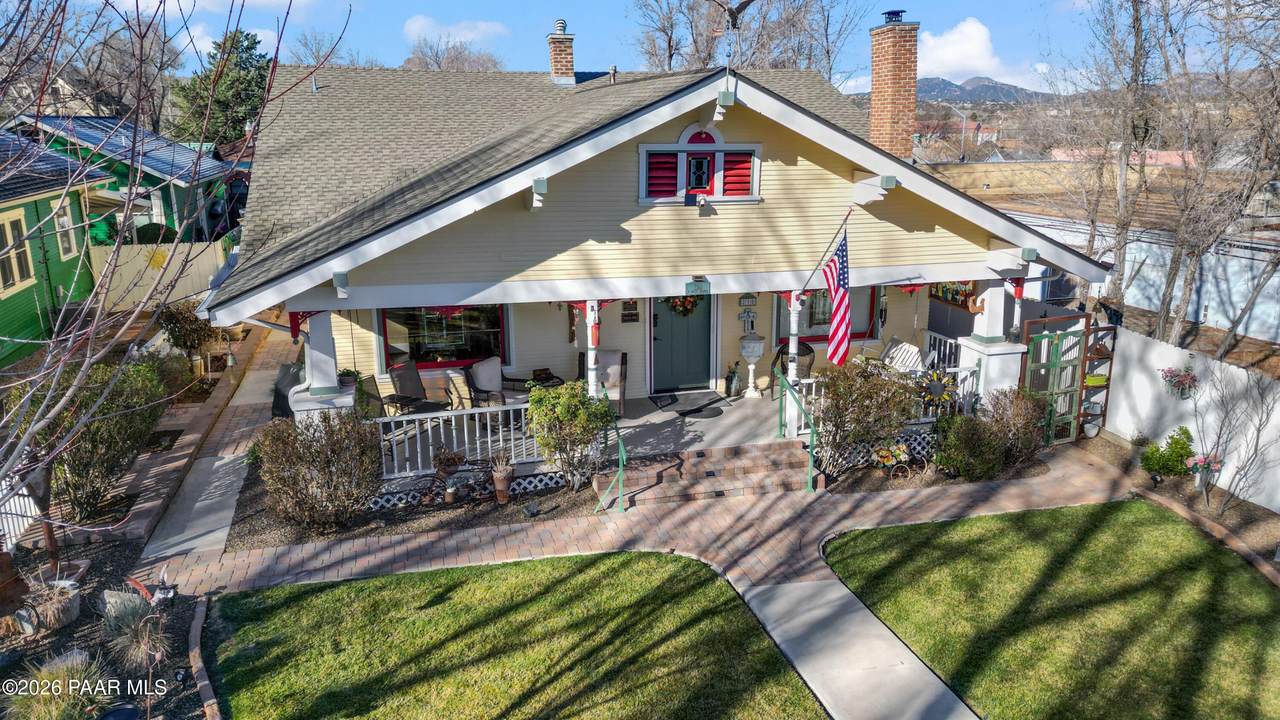 230 Mount Vernon Avenue - Photo 1