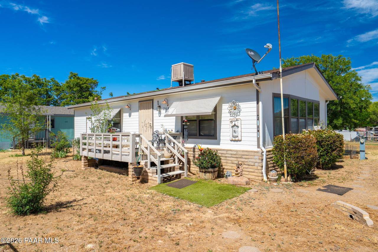 2685 Jones Street - Photo 1