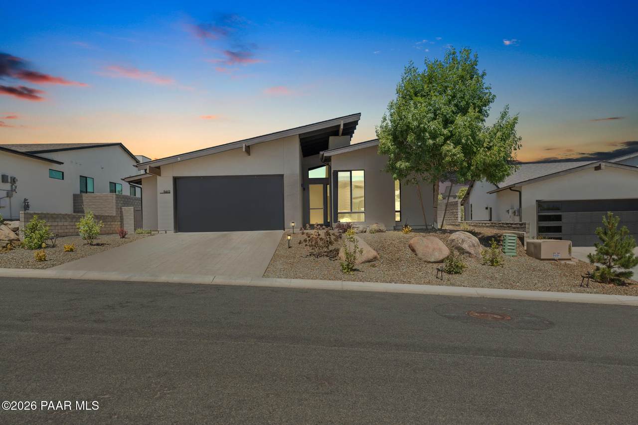 5612 Killen Loop - Photo 1