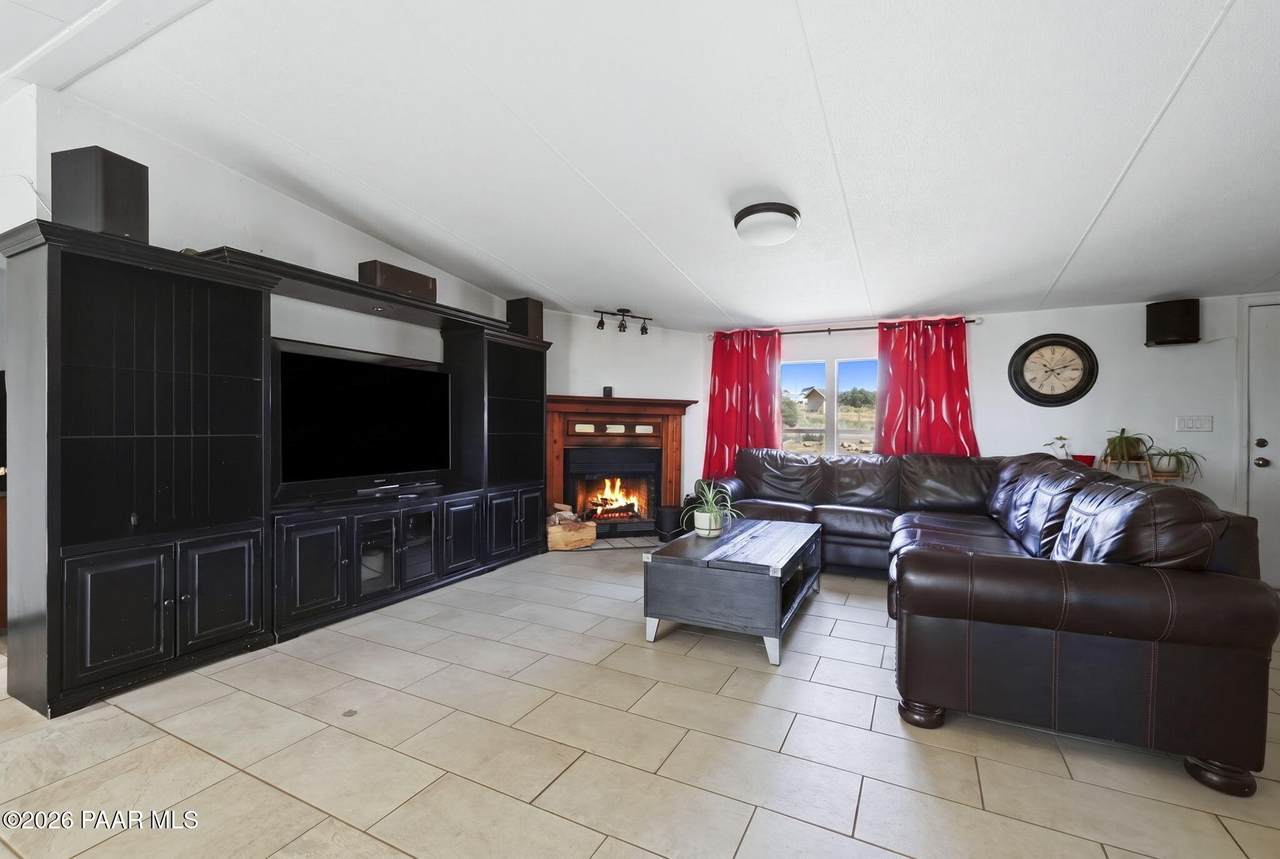 https://bt-photos.global.ssl.fastly.net/prescott/1280_boomver_1_1083504-2.jpg
