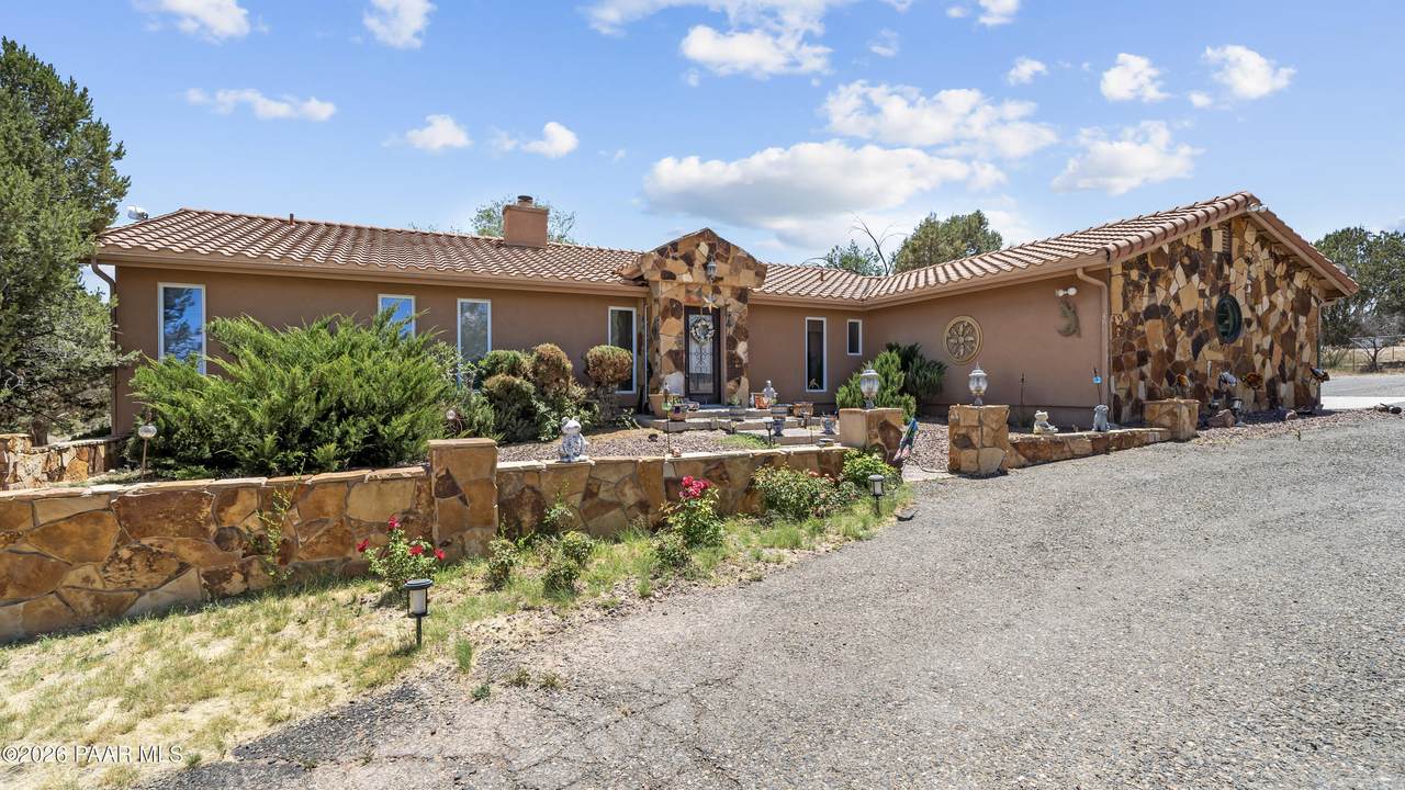 885 Rolling Hills Road - Photo 1