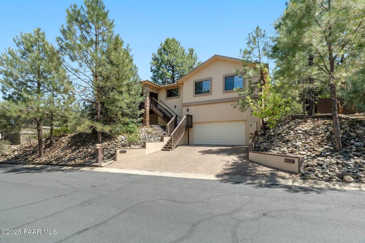 963 Buck Hill Road - Photo 1