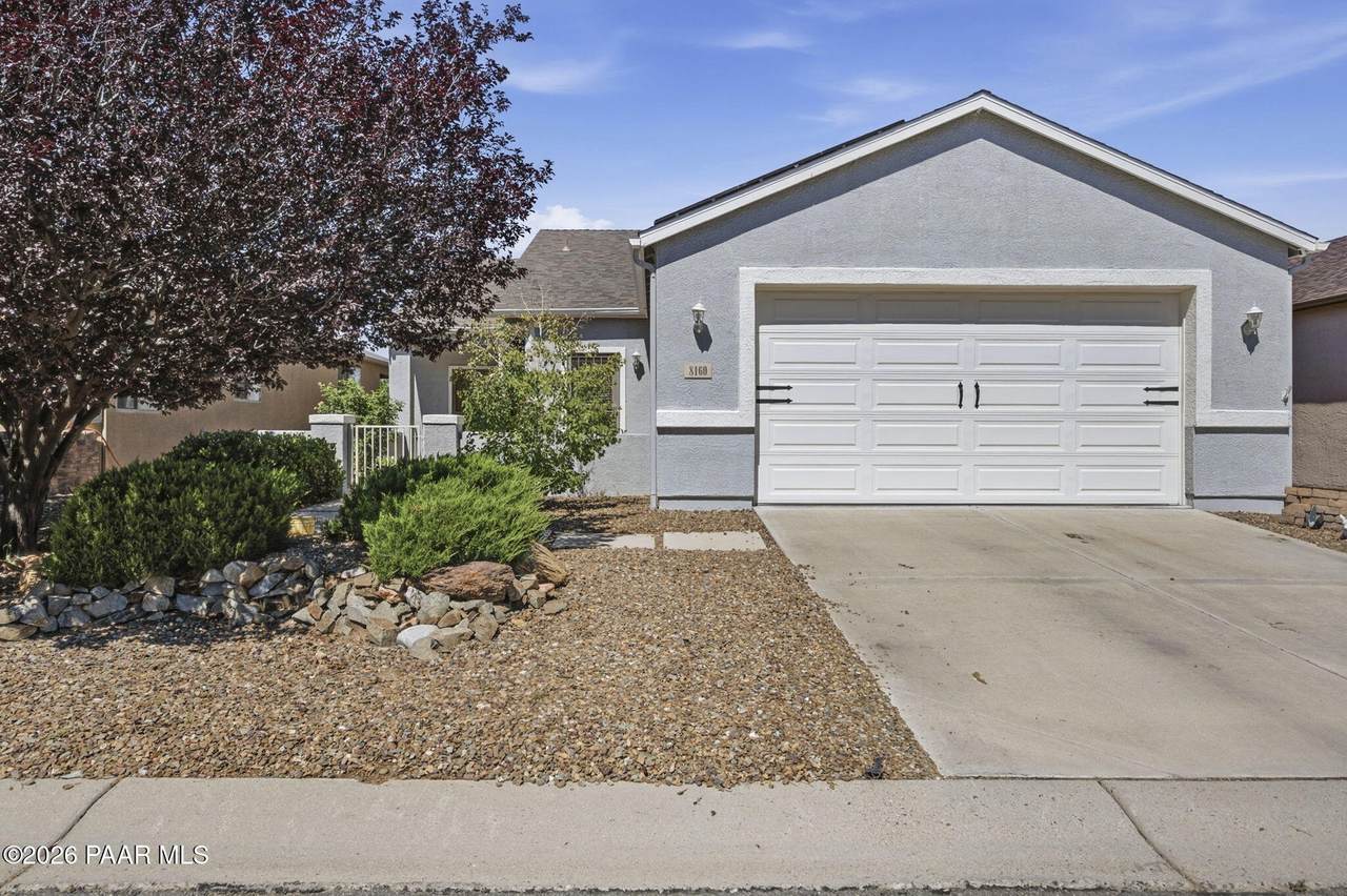 8160 Command Point Drive - Photo 1