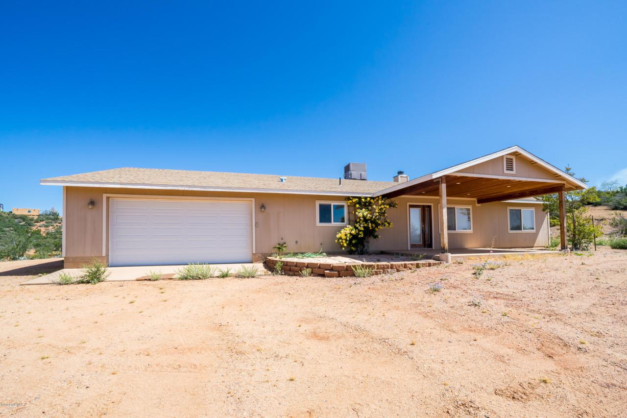 7370 Wexford Drive - Photo 1