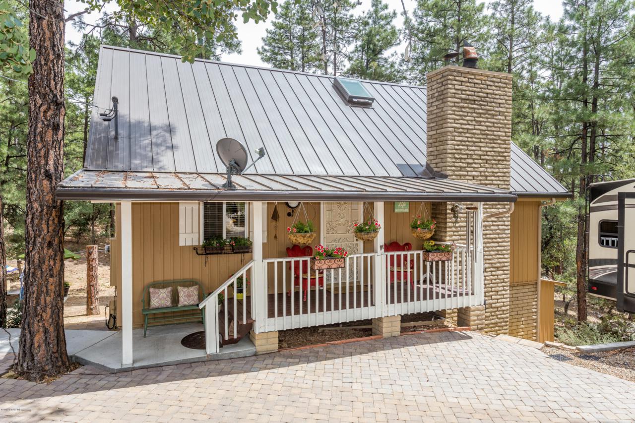 5701 Pine Cove - Photo 1