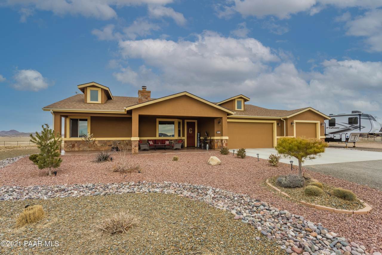 9470 Steer Mesa Road - Photo 1