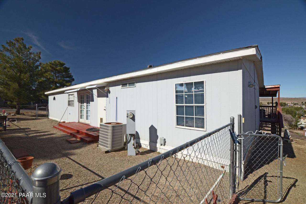 17028 Panorama Drive - Photo 1