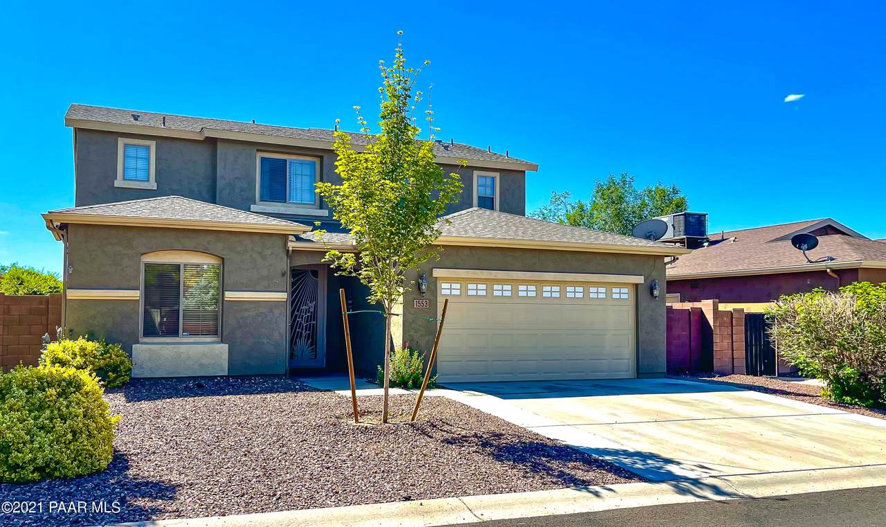 1553 Essex Way - Photo 1