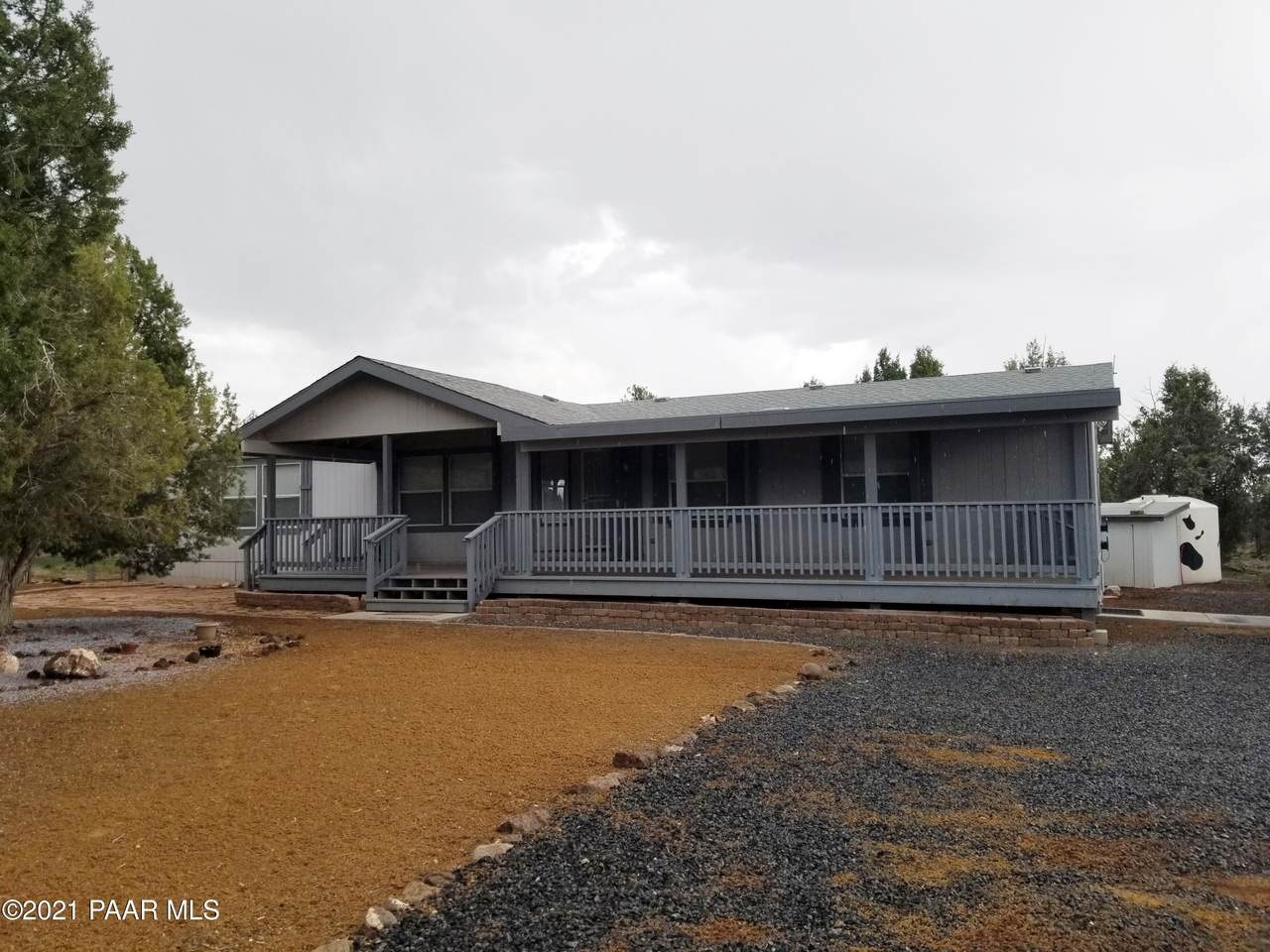 588 Valley View Boulevard - Photo 1