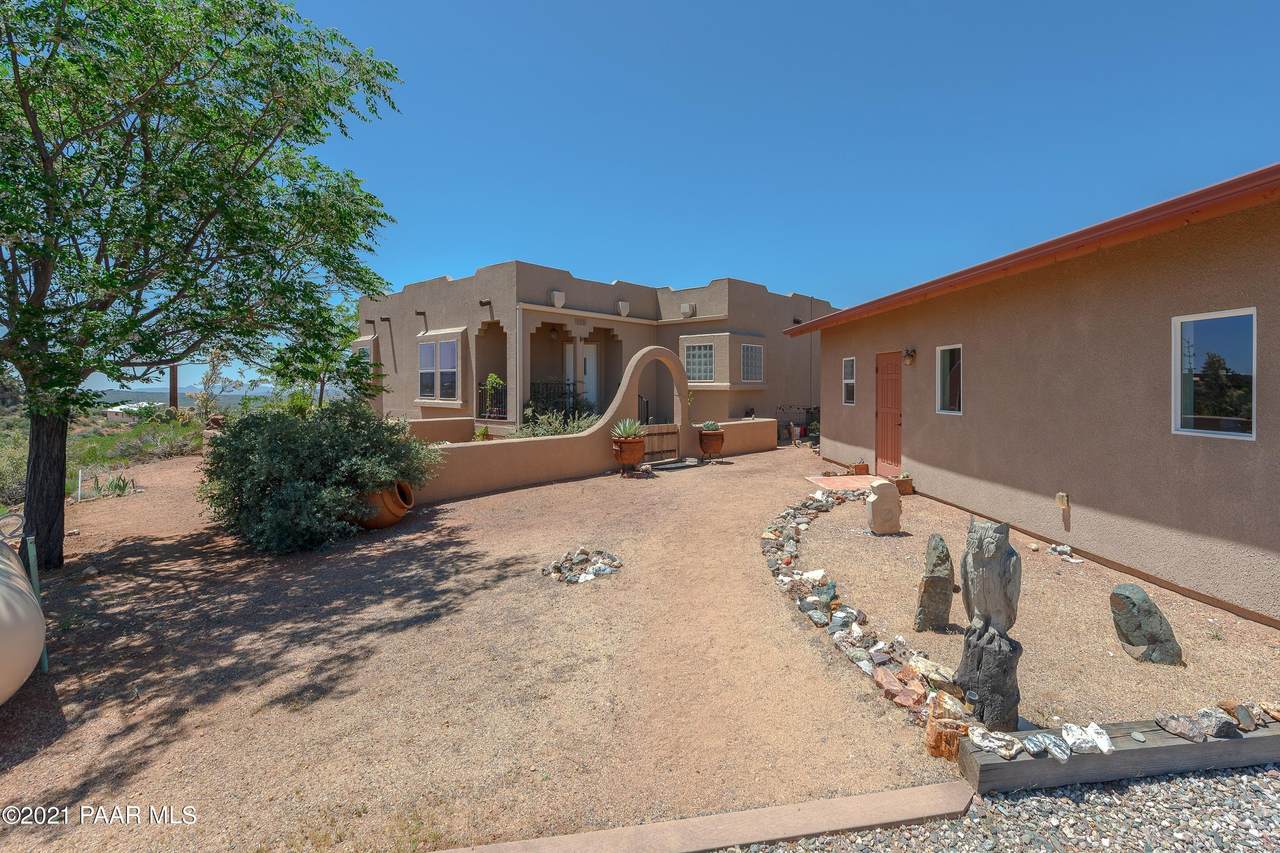 7474 Parnell Drive - Photo 1