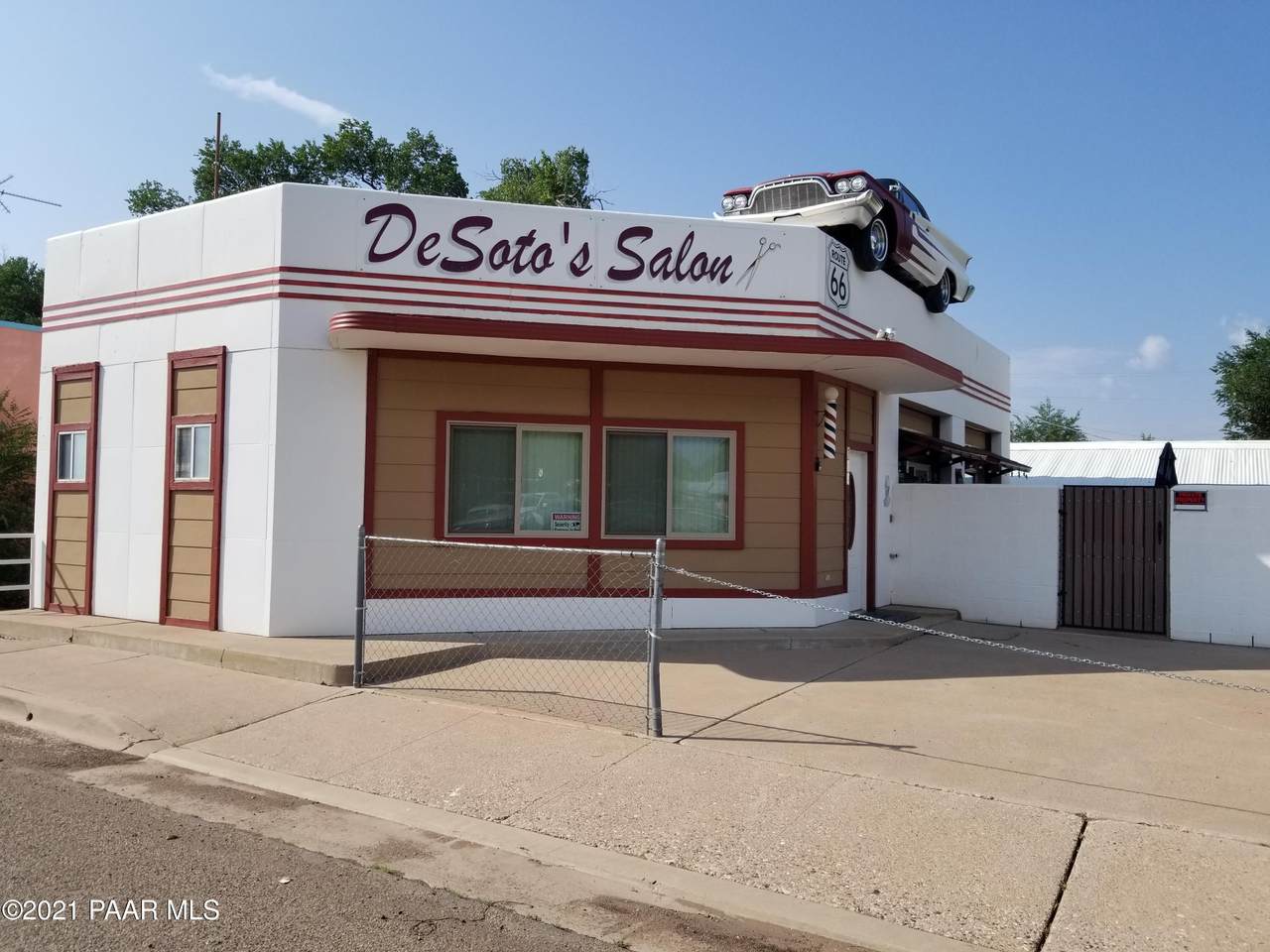 314 Lewis Avenue - Photo 1