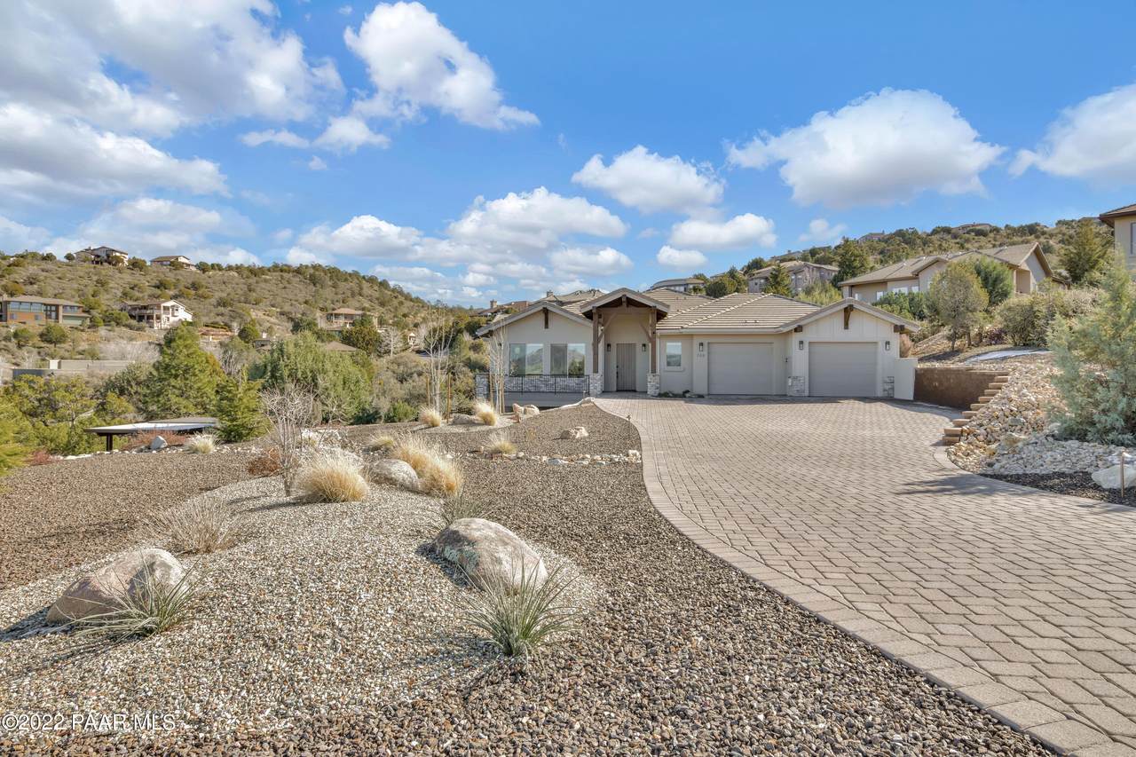 769 Tenney Lane - Photo 1