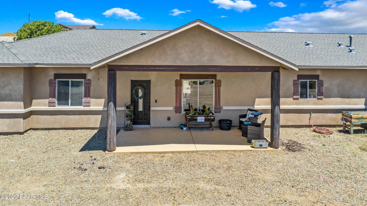 10930 Banjo Way - Photo 1