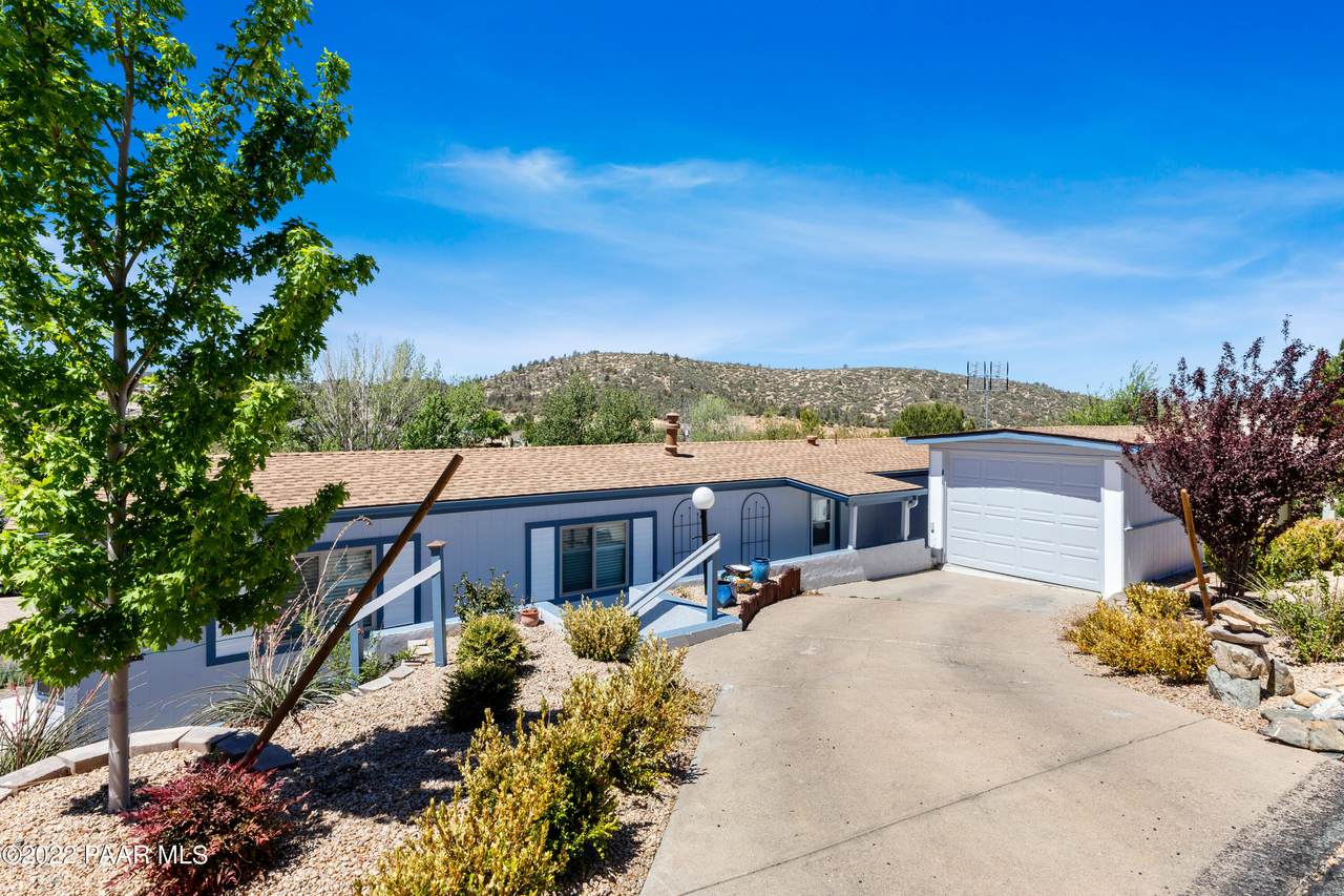 2099 Hillside Loop Road - Photo 1