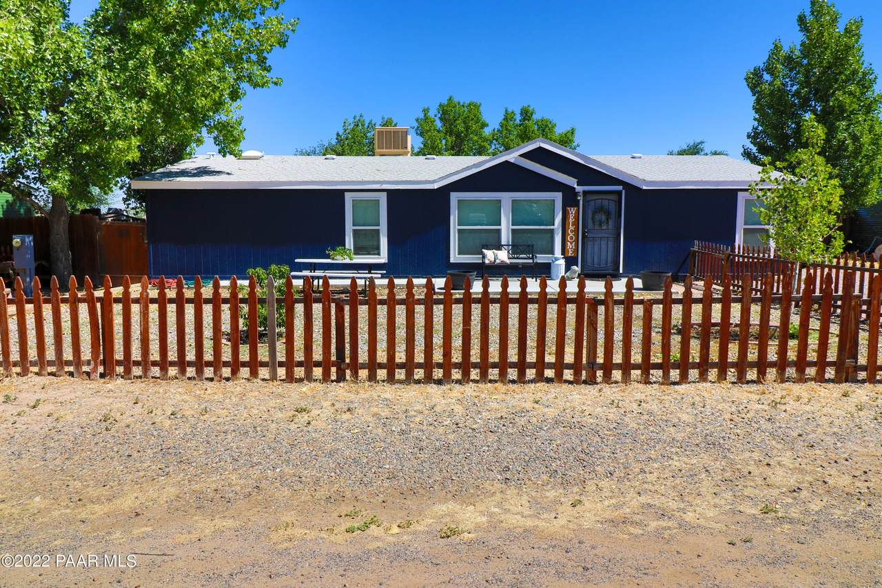 1690 Elk Drive - Photo 1