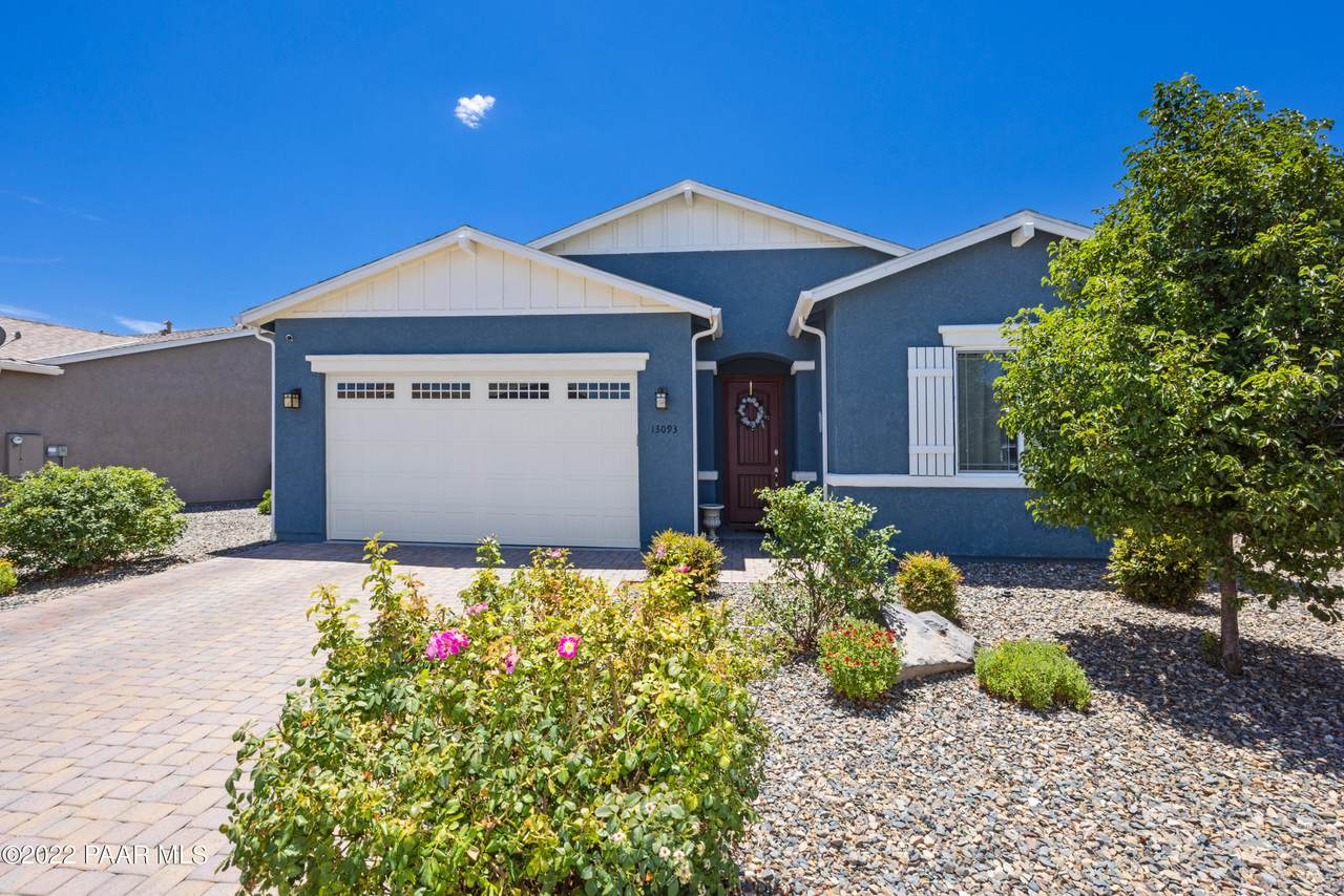 13093 Acosta Street - Photo 1