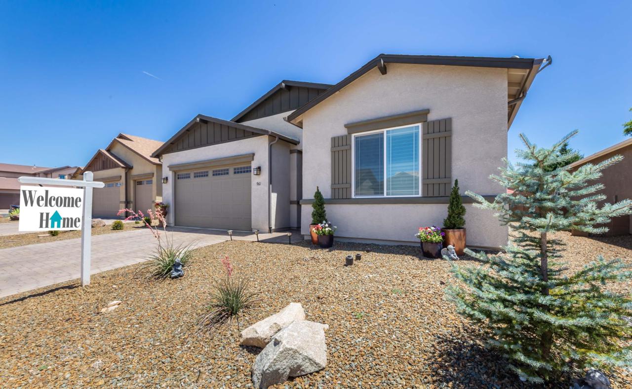 961 Gomez Street - Photo 1