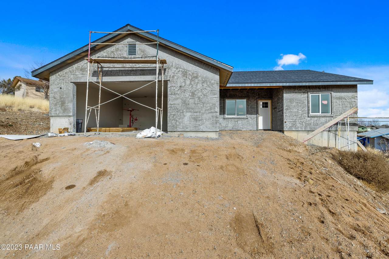 4770 Catherine Drive - Photo 1