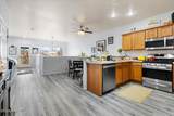 983 Rolling Green Road - Photo 15