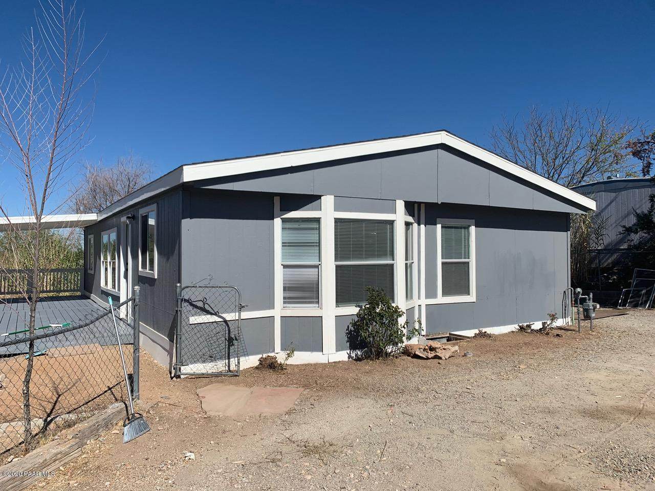 1828 Rhonda Road - Photo 1