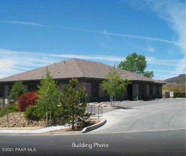 1060 Sandretto Drive - Photo 1
