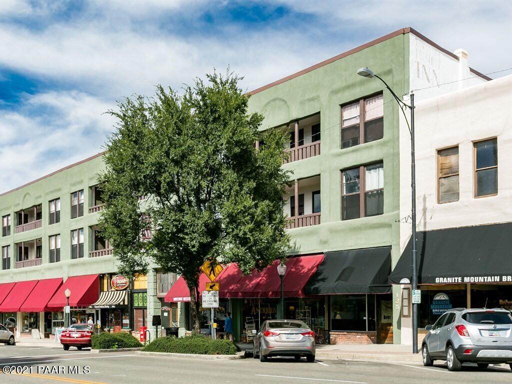 125 Cortez Street - Photo 1