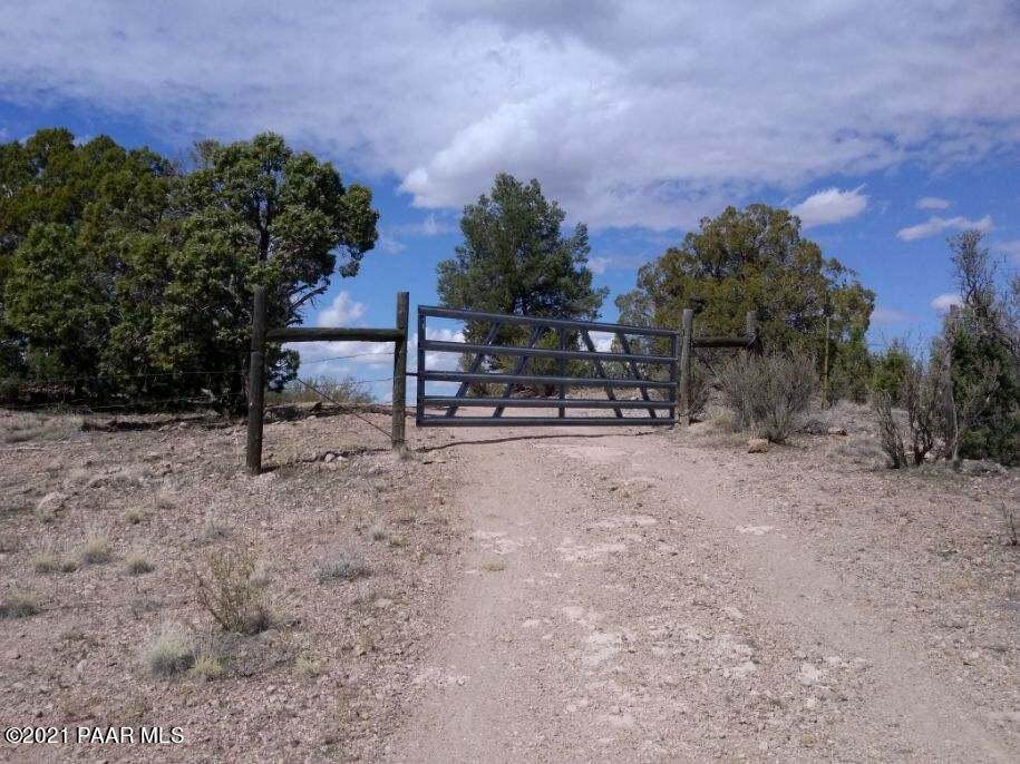 2500 Kessler Ranch Road - Photo 1