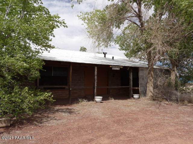 21450 Old Highway 66 - Photo 1
